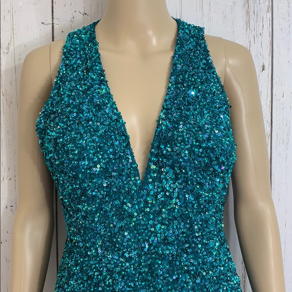 NWT Aiden Mattox Sequin V-Neck Evening Gown - Picture 3 of 15